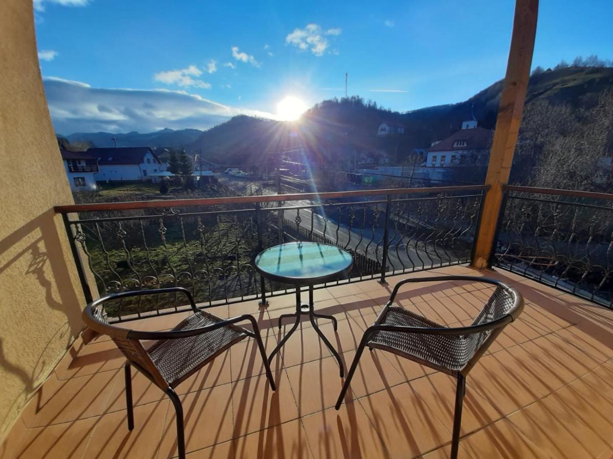 Pensiunea Montan Din Bran,Sat Simon Spa Indoor Бран Екстер'єр фото